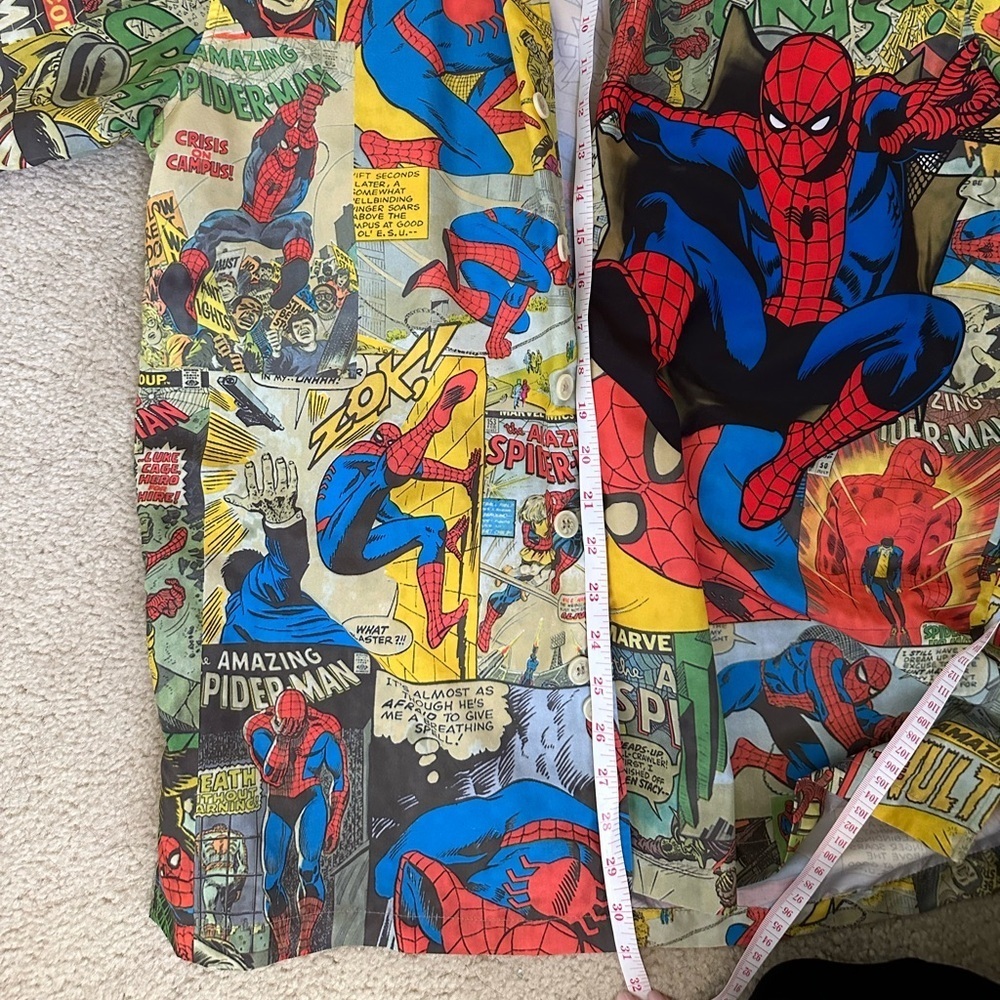 Marvel Comics x Ralph Marlin Spider-Man All Over Print NWOT Button Shirt - Picture 9 of 9